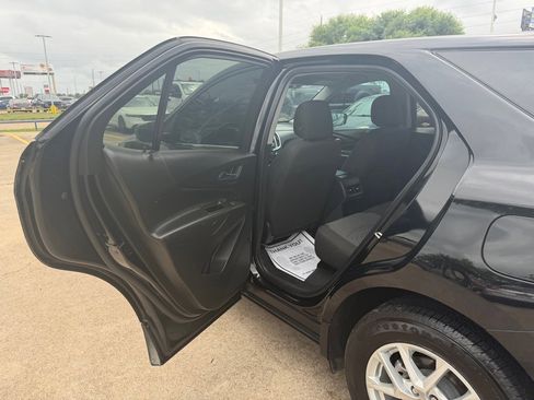 Used 2023 Chevrolet Equinox LT FWD image 14