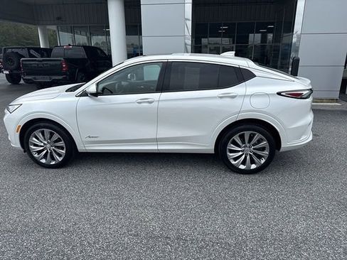 Used 2024 Buick Envista Avenir FWD image 9