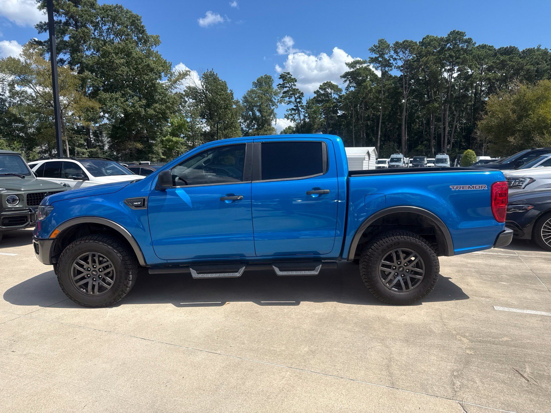 Used 2023 Ford Ranger XLT w/ Tremor Off-Road Package AWD/4WD image 7