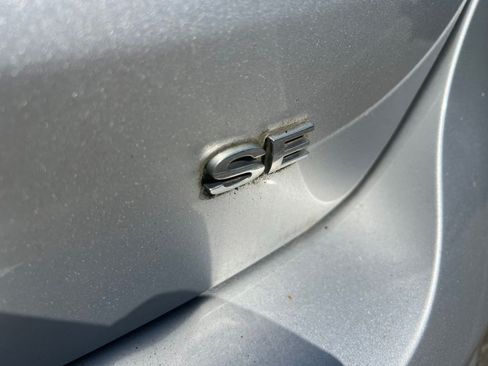 Used 2015 Ford Focus SE FWD image 4