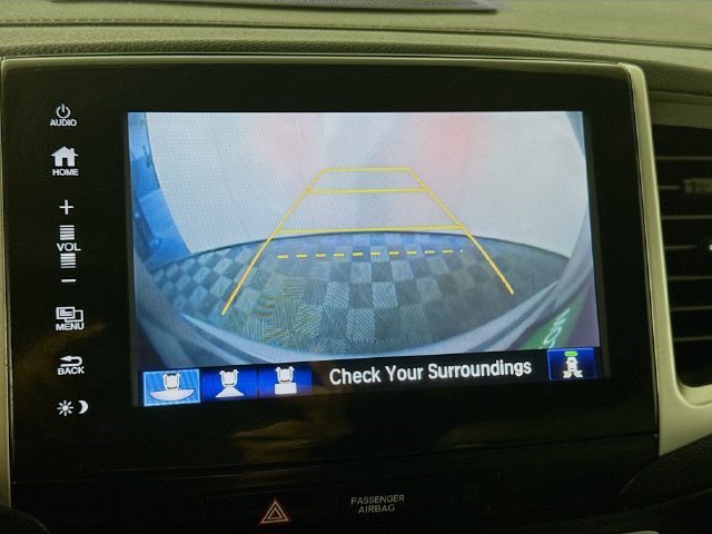 Used 2017 Honda Pilot Elite image 18