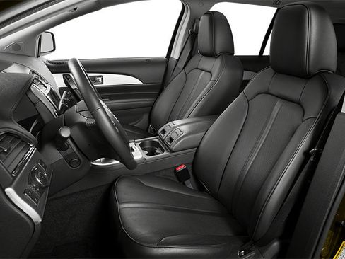 Used 2014 Lincoln MKX AWD w/ Equipment Group 102A image 8