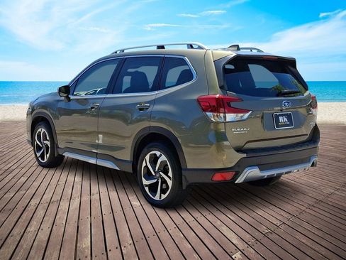 Used 2023 Subaru Forester Touring w/ Popular Package #2 AWD/4WD image 4