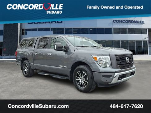 Used 2021 Nissan Titan SV w/ SV Convenience Package image 1