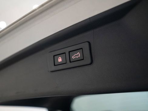 Used 2022 Subaru Outback Premium w/ Popular Package #1 image 38