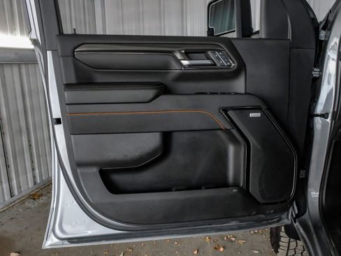 Used 2024 GMC Sierra 2500 AT4 w/ AT4 Premium Plus Package image 43