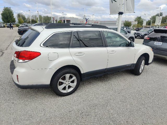 Used 2014 Subaru Outback 2.5i Premium AWD/4WD image 24