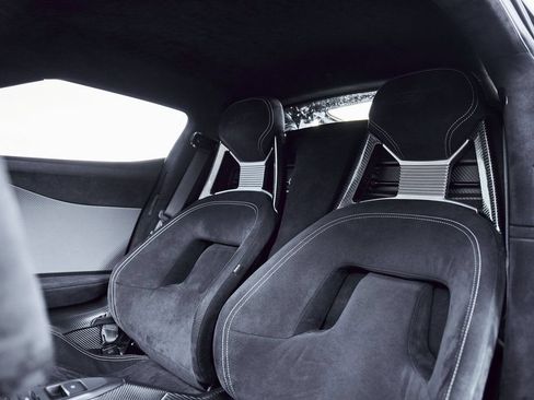 Used 2020 Ford GT Carbon Series RWD image 57