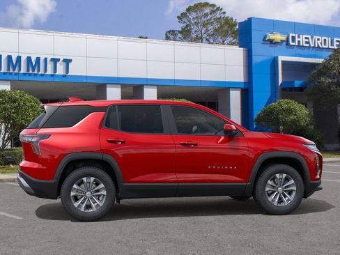 New 2026 Chevrolet Equinox LT FWD image 5