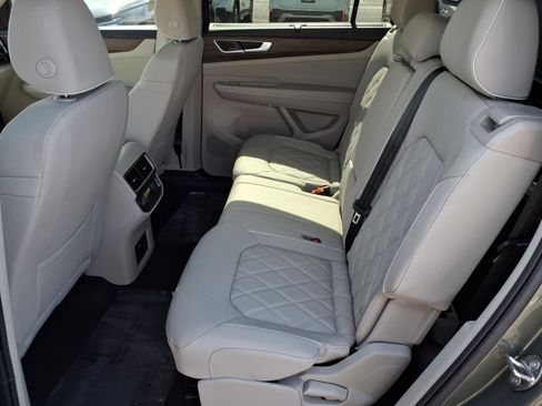 New 2026 Volkswagen Atlas SEL Premium R-Line image 15