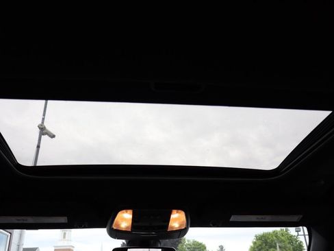 Used 2020 Jeep Grand Cherokee Altitude AWD/4WD image 7
