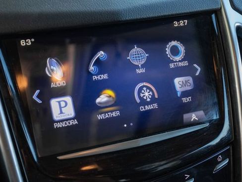 Used 2015 Cadillac SRX Luxury w/ Driver Awareness Package image 17