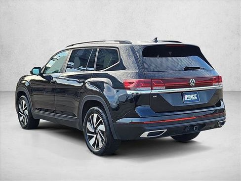 Used 2025 Volkswagen Atlas SE FWD image 8