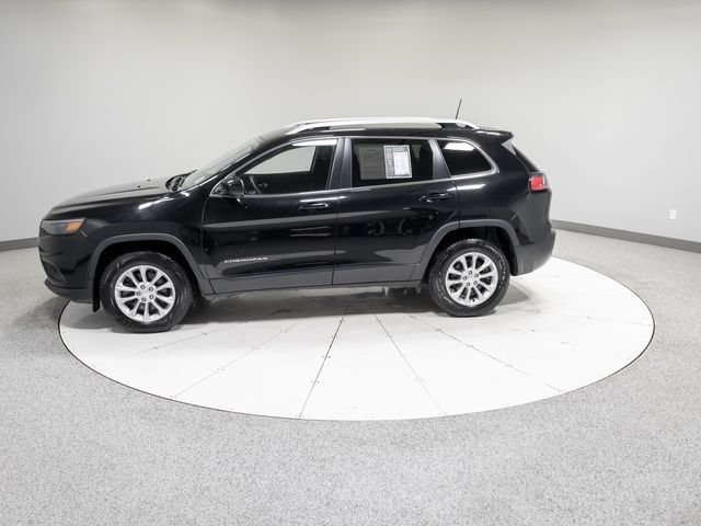 Used 2019 Jeep Cherokee Latitude w/ Popular Appearance Group AWD/4WD image 30