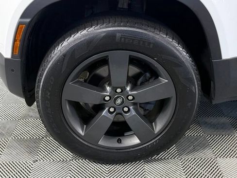 Used 2023 Land Rover Defender 110 S AWD/4WD image 18