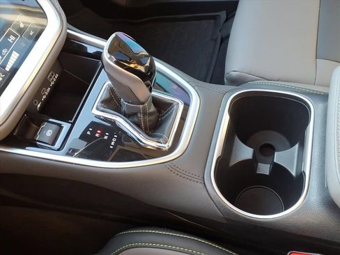 Used 2025 Subaru Outback Onyx Edition XT image 26