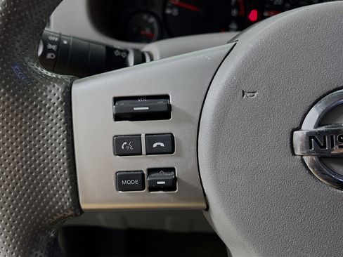 Used 2018 Nissan Frontier SV image 19