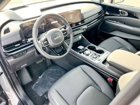 New 2026 Kia Carnival SX Prestige FWD image 16