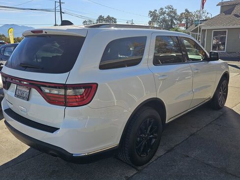 Used 2017 Dodge Durango SXT w/ Quick Order Package 23B image 3