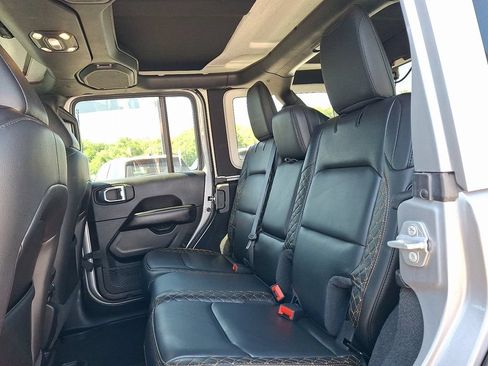 Certified 2021 Jeep Wrangler Unlimited Sahara AWD/4WD image 10