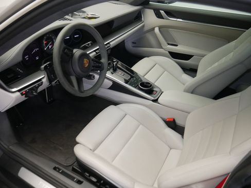Certified 2023 Porsche 911 Turbo AWD/4WD image 7