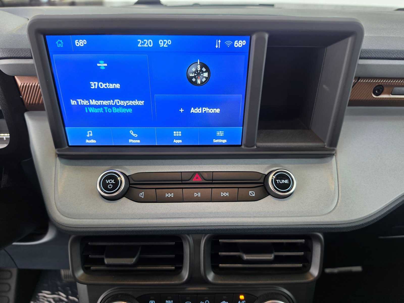Used 2022 Ford Maverick Lariat w/ Lariat Luxury Package FWD image 25