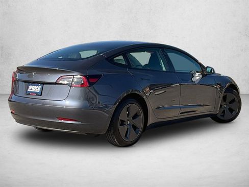 Used 2023 Tesla Model 3 Standard Range image 2
