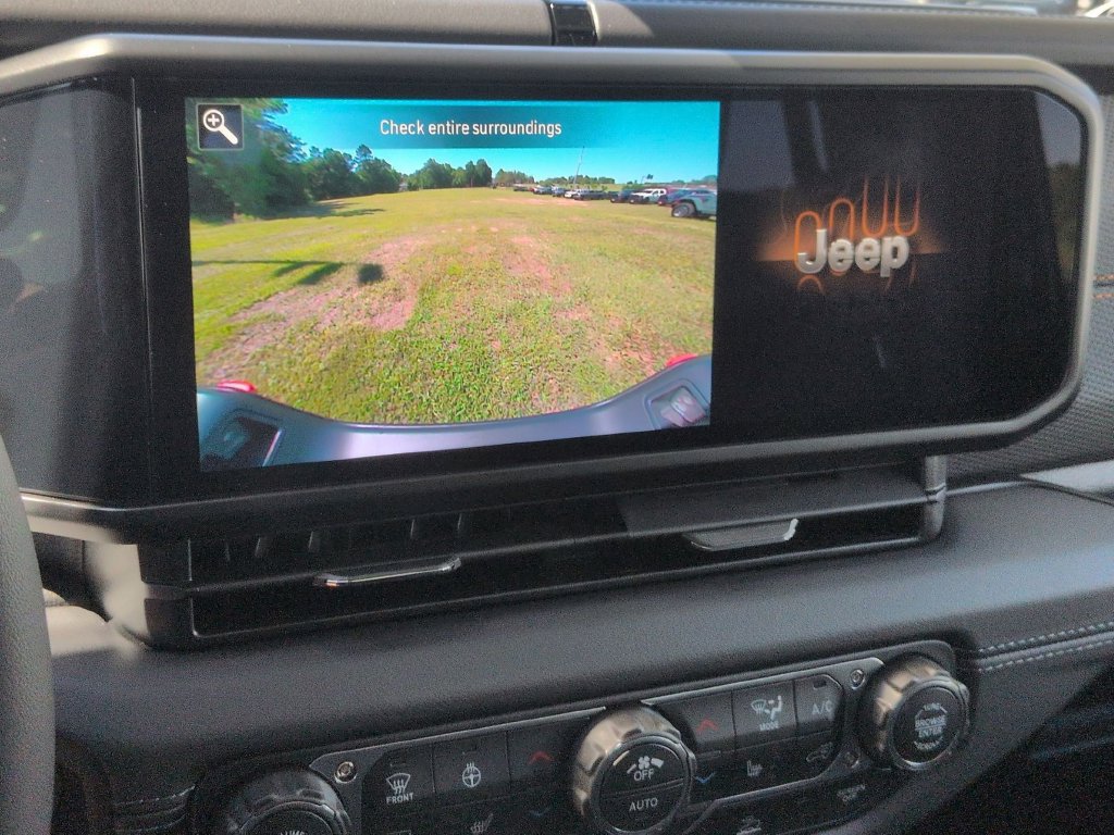 New 2026 Jeep Gladiator Mojave AWD/4WD image 22