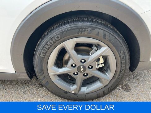 Used 2025 Kia K4 FWD image 21