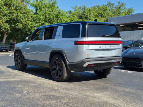 Used 2023 Rivian R1S Adventure AWD/4WD image 3