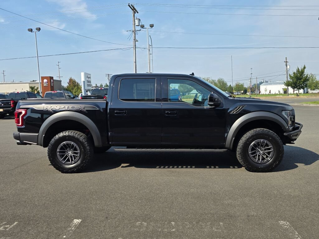 Used 2020 Ford F150 Raptor w/ Equipment Group 802A Luxury AWD/4WD image 5