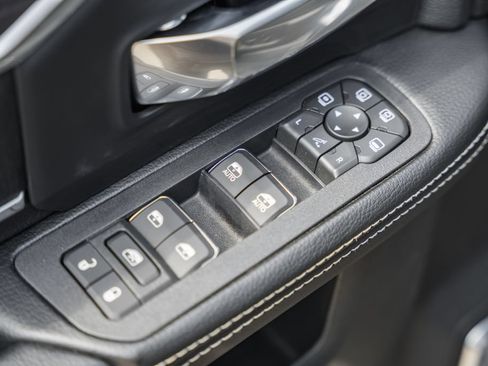 New 2026 RAM 3500 Laramie AWD/4WD image 46
