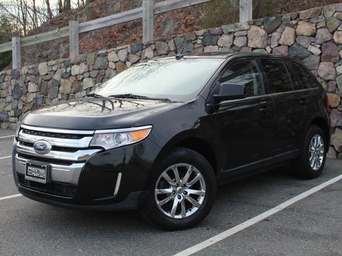 Used 2011 Ford Edge Limited AWD/4WD image 2