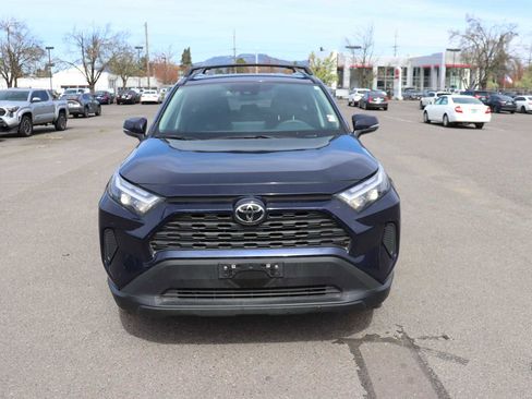 Used 2025 Toyota RAV4 XLE w/ Convenience Package image 2