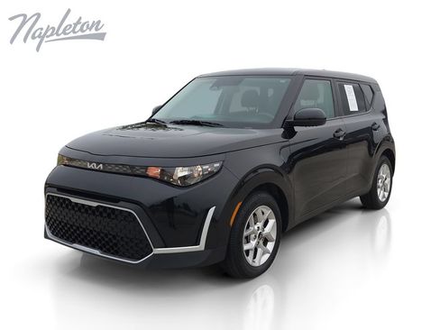 Used 2024 Kia Soul LX w/ Option Group 015 FWD image 1
