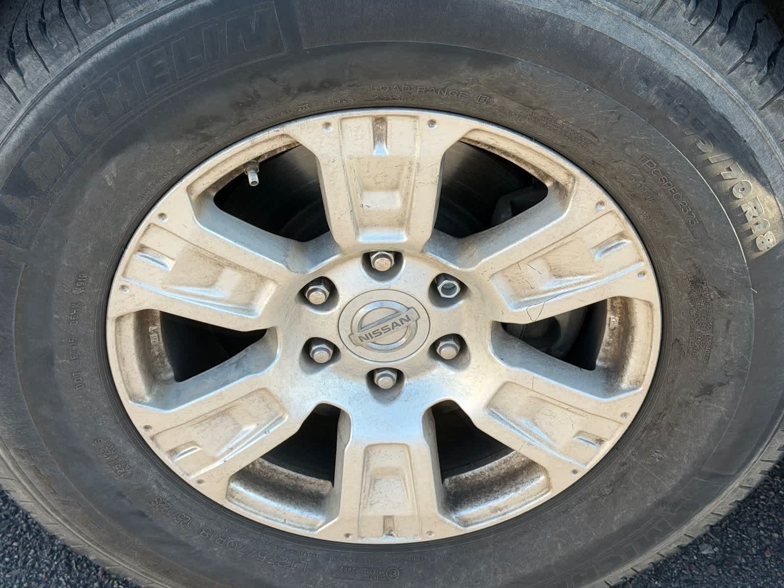 Used 2019 Nissan Titan SV w/ SV Convenience Package RWD image 6