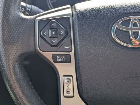 Used 2018 Toyota 4Runner SR5 Premium image 24