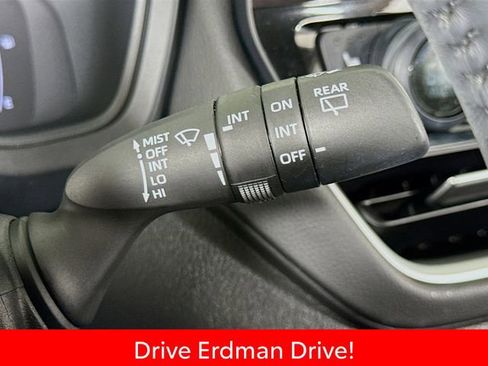 Certified 2024 Toyota Grand Highlander FWD image 16