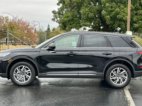 New 2025 Lincoln Corsair Premiere w/ Equipment Group 101A image 5