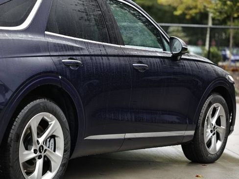 New 2026 Genesis GV70 2.5T AWD/4WD image 8
