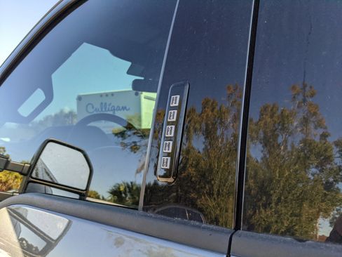 Used 2022 Ford F250 Lariat w/ Lariat Value Package image 17