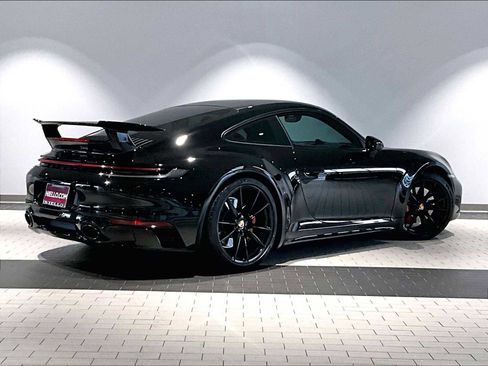 Used 2024 Porsche 911 Carrera S image 10