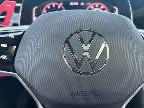 Used 2025 Volkswagen Jetta GLI Autobahn w/ GLI Black Package FWD image 24