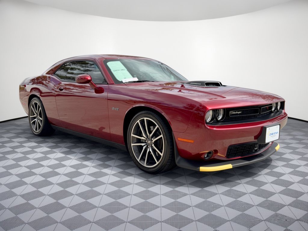 Used 2023 Dodge Challenger R/T w/ Plus Package RWD image 7