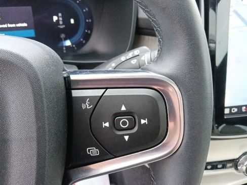 Used 2023 Volvo XC40 B5 Plus w/ Driver Assist Package image 19