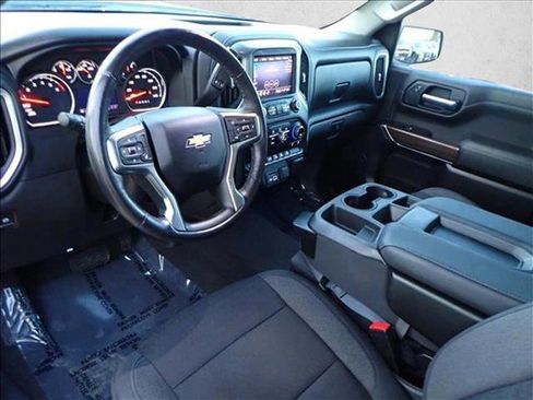 Used 2022 Chevrolet Silverado 1500 LT w/ Convenience Package II image 9