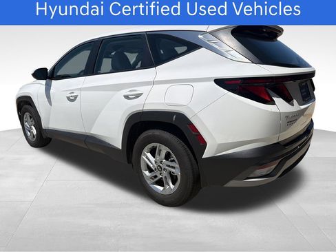 Certified 2026 Hyundai Tucson SE FWD image 3