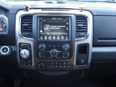 Used 2017 RAM 1500 Laramie w/ Convenience Group AWD/4WD image 26