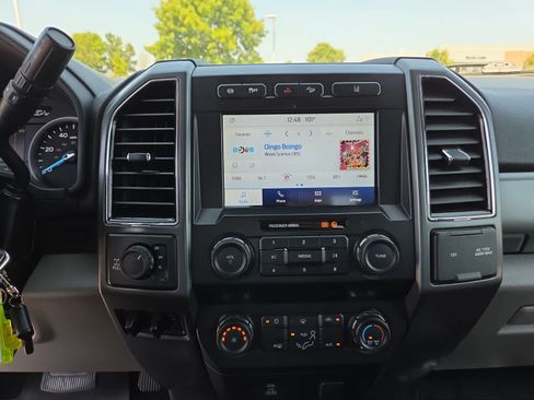 Used 2020 Ford F250 XLT w/ XLT Value Package AWD/4WD image 24