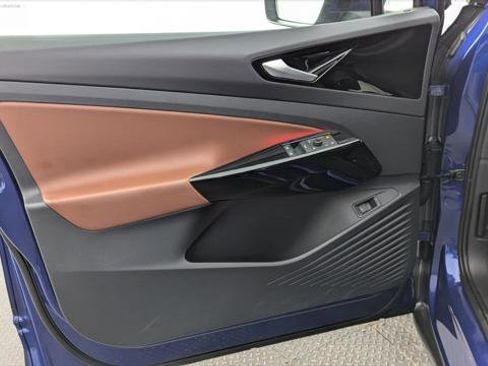 Used 2022 Volkswagen ID.4 Pro S image 13